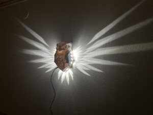 Lampa Sowa – Magiczna Dekoracja Ścienna